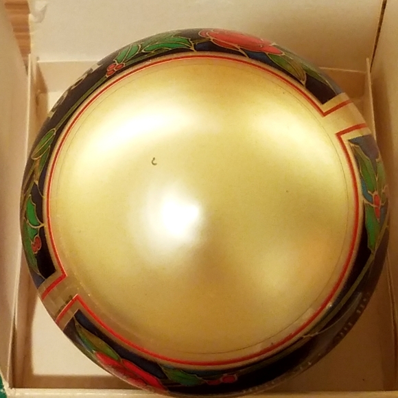 Hallmark Precious Moments & Keepsake Ornaments - Picture 5 of 7